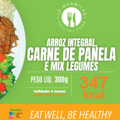 Arroz integral, carne de panela e mix de legumes