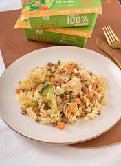 Massa de arroz com guisadinho colorido